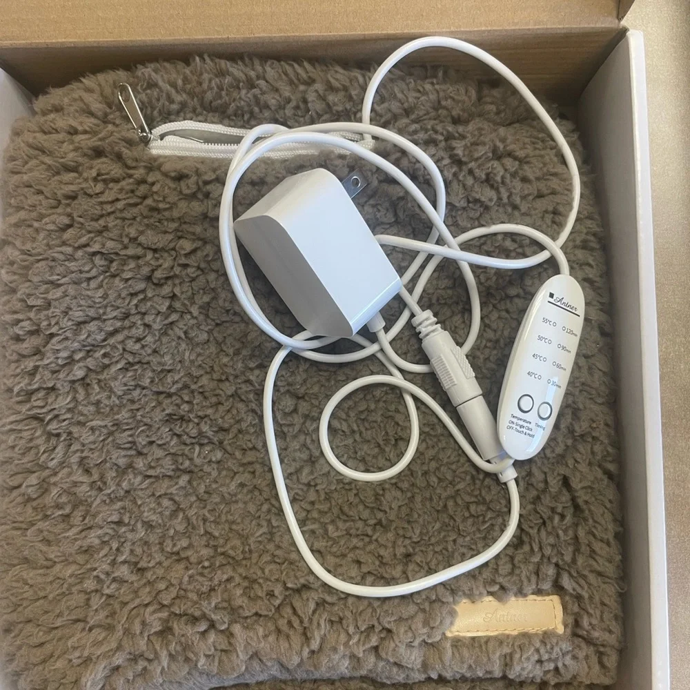 Heating mouse pad. Used 2 times